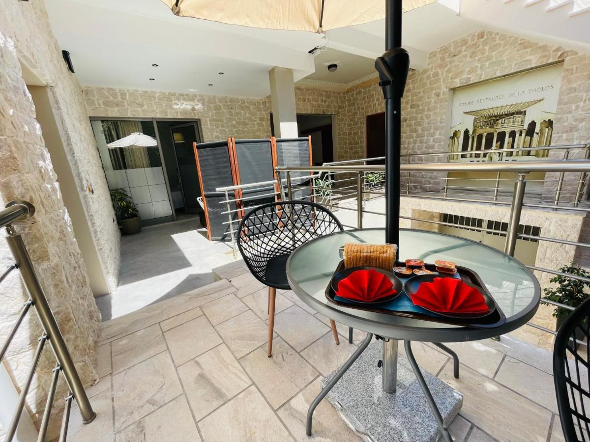 Xenios Suites Lygourio Buitenkant foto